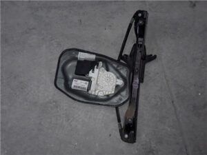 Volkswagen Golf V (1K1)(2003->)