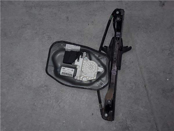 Volkswagen Golf V (1K1)(2003->)