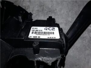 Volkswagen Golf V (1K1)(2003->)