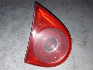 Volkswagen Golf V (1K1)(2003->)