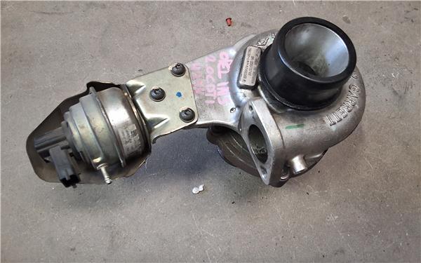 Opel Insignia Berlina (2008->)