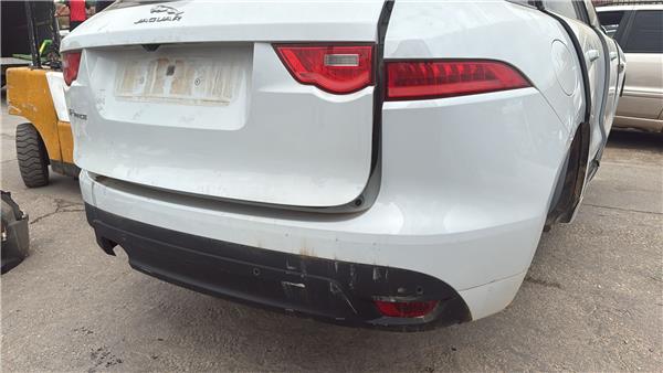 Jaguar F-PACE (09.2015->)