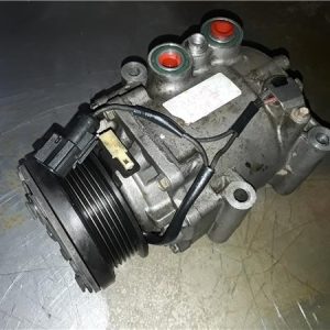 Ford FOCUS Sedán (DFW)