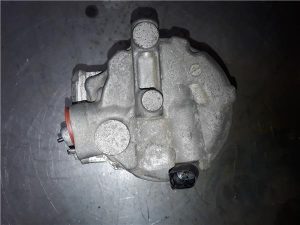 Volkswagen Golf V (1K1)(10.2003->2008)