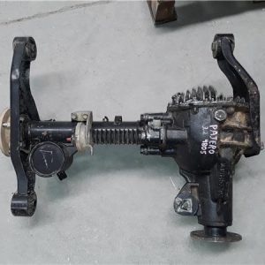 Mitsubishi Montero (V60/V70)(2000->)