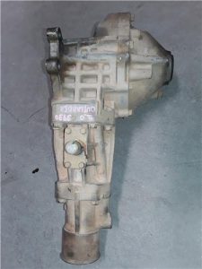 Mitsubishi Outlander (CU0W)(2003->)