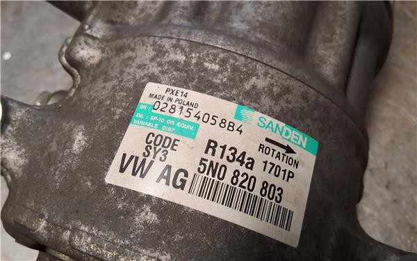 Volkswagen Golf V (1K1)(10.2003->2008)