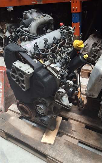 Renault Laguna II (BG0)(2001->)