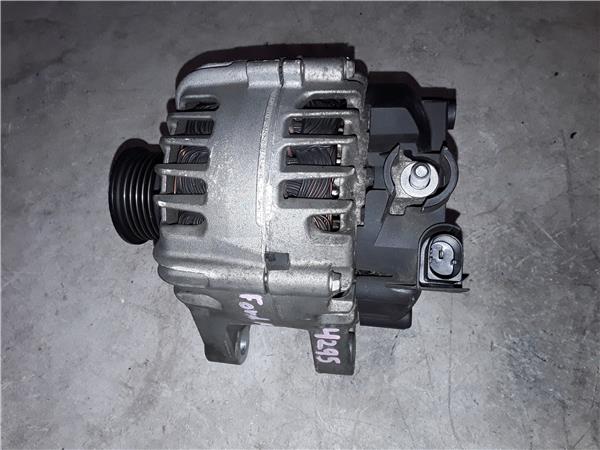 Ford Focus Berlina (CEW)(2014->)