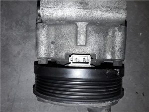 Ford Mondeo Berlina (GE)(2000->)