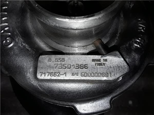 Lancia Thesis (115)(2002->)