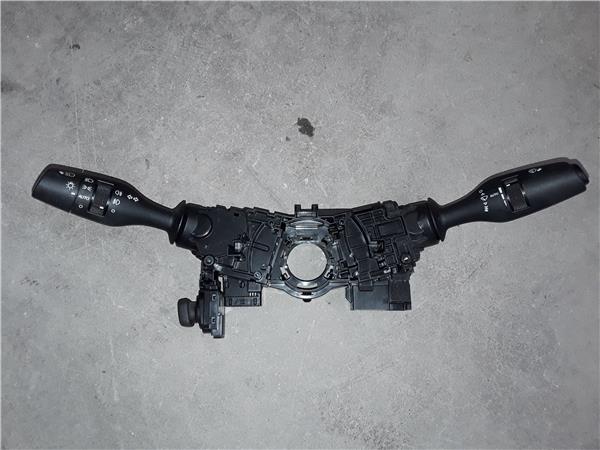 Lexus IS (AVE30/GSE30)(2013->)