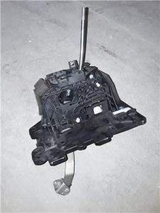 Lexus IS (AVE30/GSE30)(2013->)