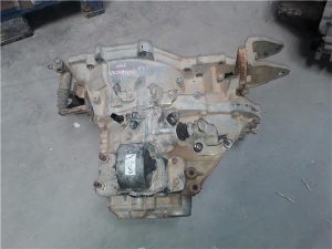 Mitsubishi Outlander (CU0W)(2003->)