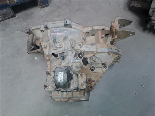 Mitsubishi Outlander (CU0W)(2003->)
