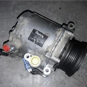 Mitsubishi Outlander (CW0)(2007->)