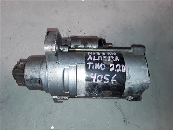 Nissan Almera Tino (V10M)(05.2000->)
