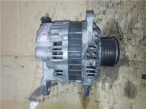 Nissan CABSTAR Caja/Chasis (F24)
