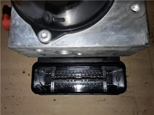 Nissan Pathfinder (R51)(01.2005->)