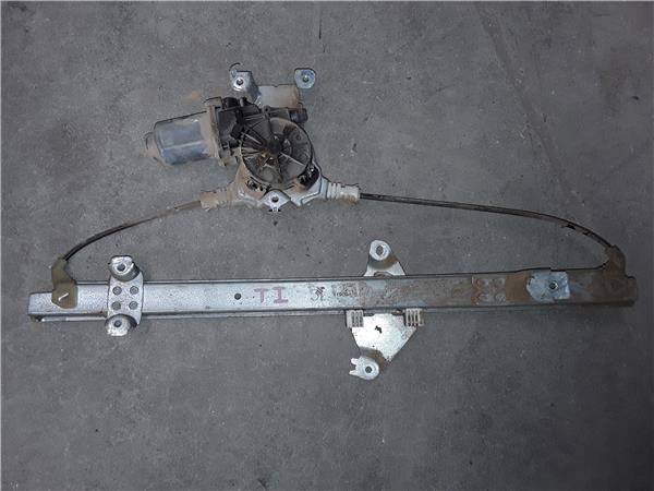 Nissan Pathfinder (R51)(01.2005->)