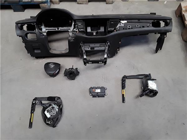 Opel Astra K Berlina 5p (09.2015->)