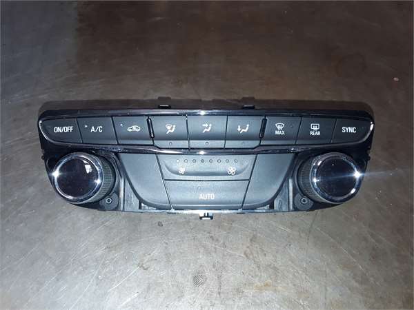 Opel Astra K Berlina 5p (09.2015->)