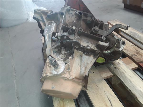 Peugeot Partner (S2)(2002->)