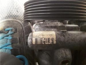 Renault Laguna II (BG0)(2001->)
