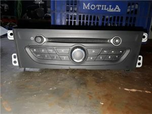 Renault Latitude (2010->)
