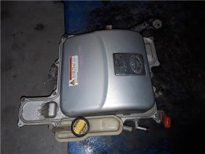 Toyota Prius (NHW20)(2004->)