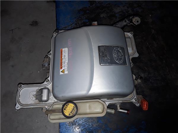 Toyota Prius (NHW20)(2004->)