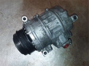 Volkswagen CRAFTER 30-50 Furgón (2E_)