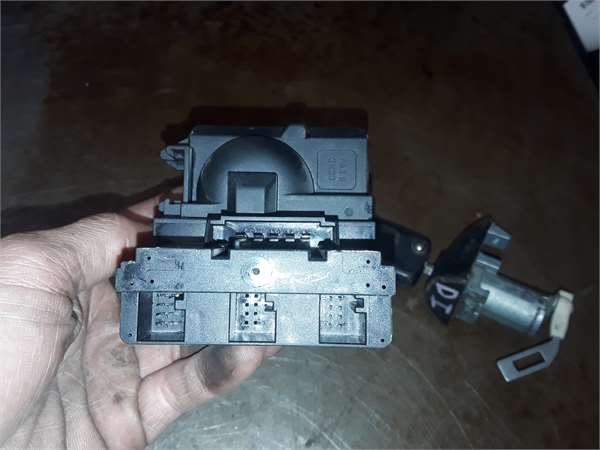 Volkswagen CRAFTER 30-50 Furgón (2E_)