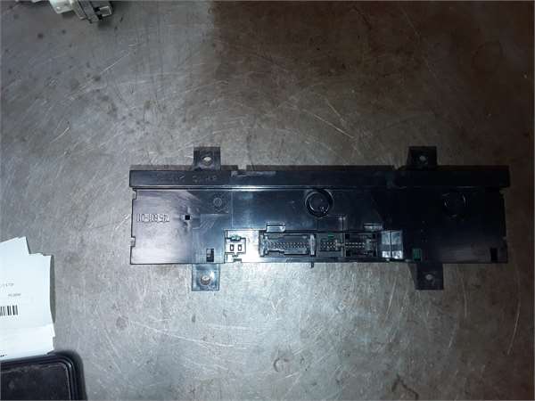 Volkswagen CRAFTER 30-50 Furgón (2E_)