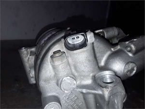Volkswagen Golf V (1K1)(10.2003->2008)