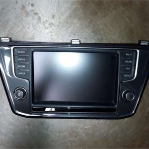 Volkswagen Tiguan (AD1)(01.2016->)